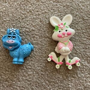 Avon vintage Cow and Rabbit pin